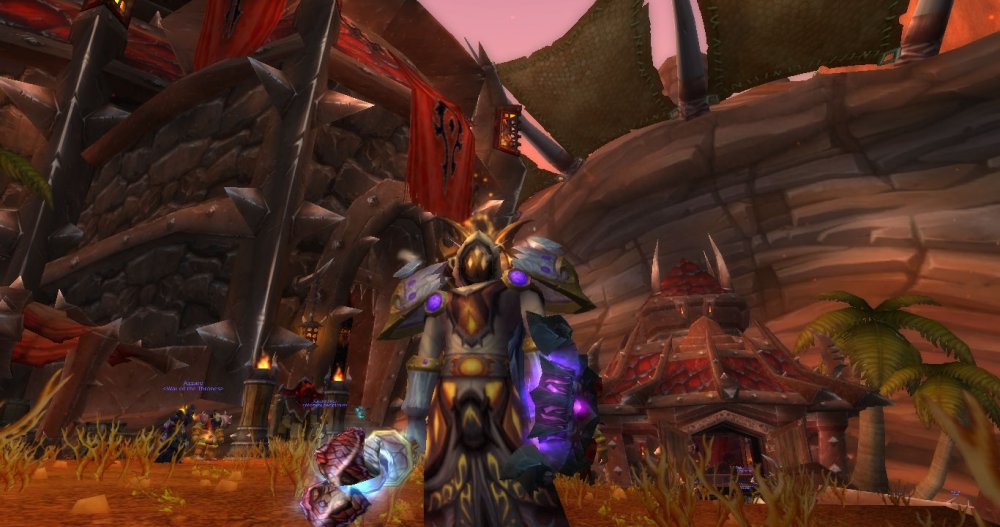 85 Paladin T12 Holy = FULL T6 = 113 Mounts = 3x85 Alts = 10.500 ...